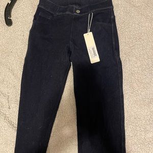 Yelete Navy Leggings